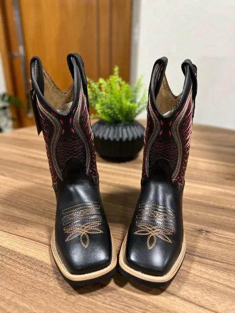 Texana Eduardo - Couro Látego Preto/ Bordado Ramos Vermelho e Bege