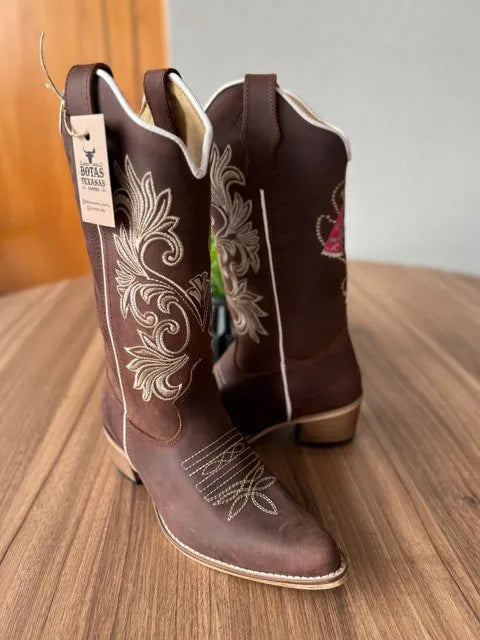Texana Luana Bico Fino - Couro Horse Nescau/Ramos bege e Padroeira Rosa