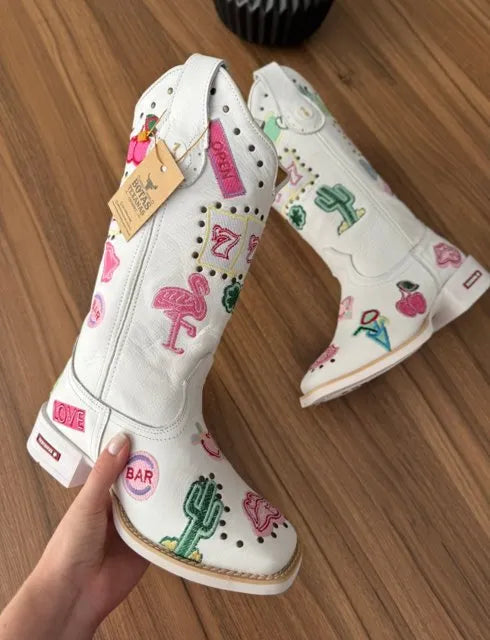 Texana Fabiana - Couro Floatter Branco/Bordado Símbolos