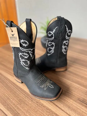 Texana Henrique - Couro Látego Preto/Bordado Touro Branco