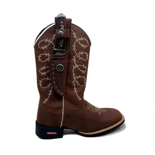 BotaFaca Aramada
                                    - Couro Crazy Horse Nescau | Bordados Bege