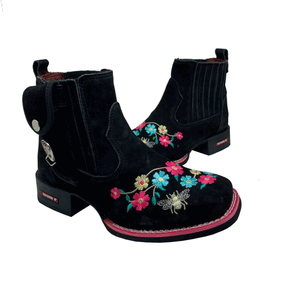 BotinaCanivete Abelha
                                    - Couro Nobuck Preto | Bordado Flores