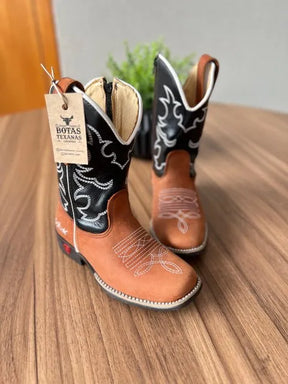 Texana Enrico Infantil - Couro Látego Preto e Horse Telha/Bordado Ramos Branco