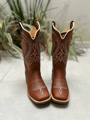BOTA TEXANA BORDADO PONTILHADO AZUL CLARO E FLORÃO COURO MARROM