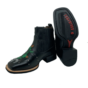 BotinaCanivete Faroeste
                                    - Couro Látego Preto