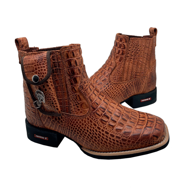 BotinaCanivete Croco
                                    - Couro Látego Pinhão Estilizado em Jacaré