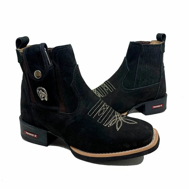 BotinaCanivete Tradicional
                                    - Couro Nobuck Preto | Bordado Bege
