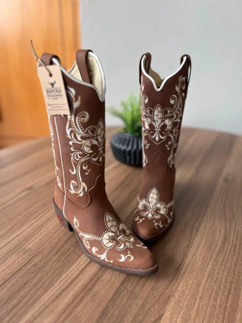 Texana Lis Bico Fino - Couro Horse Nescau/Bordados Lis Mesclado