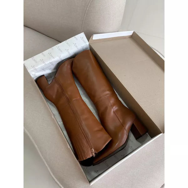 Bota Feminina Couro Legítimo Joana Marrom